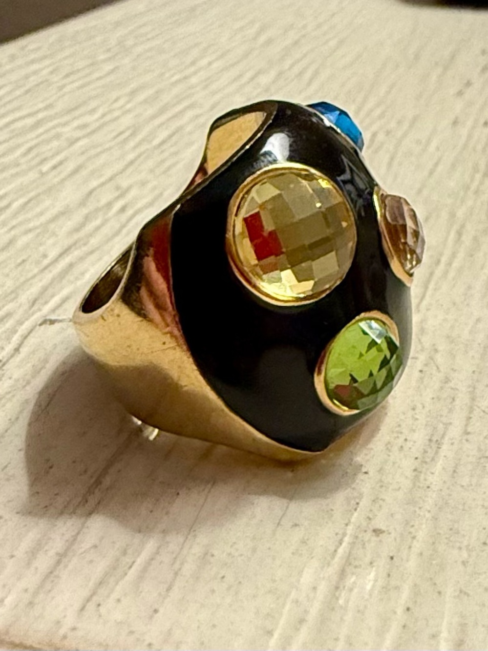 Crystal Statement Ring - Picture 2 of 7